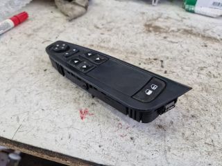 bontott FIAT STILO Ablakemelő és Tükör Kapcsoló