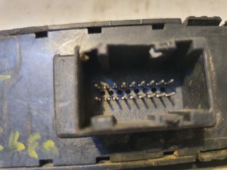 bontott FIAT STILO Ablakemelő és Tükör Kapcsoló