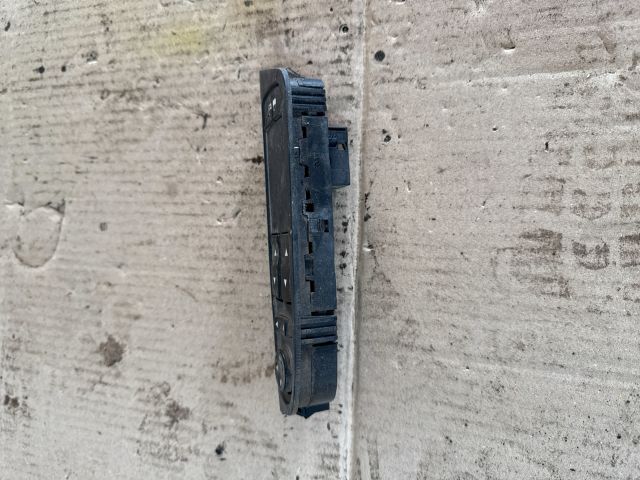 bontott FIAT STILO Ablakemelő Kapcsoló Négyes / Kettes