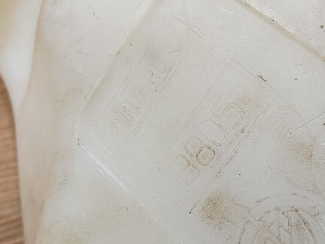 bontott FIAT STILO Ablakmosó Tartály