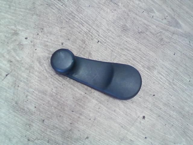 bontott FIAT STILO Ablaktekerő Kar (Pozíciófüggetlen)