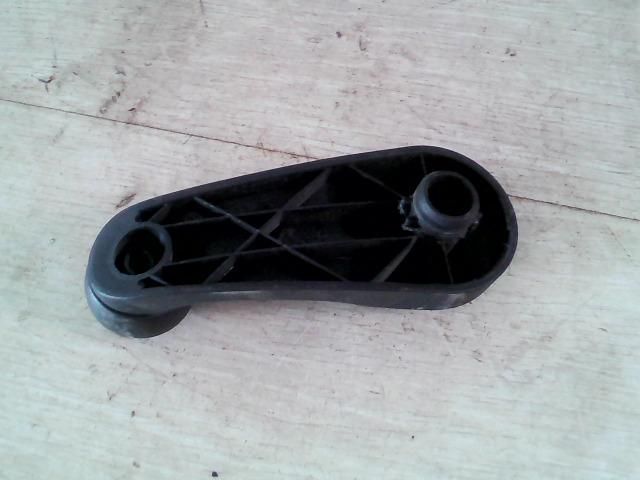 bontott FIAT STILO Ablaktekerő Kar (Pozíciófüggetlen)