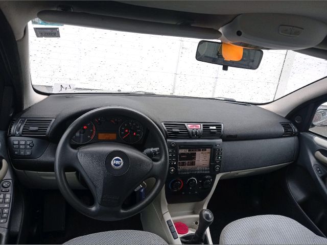 bontott FIAT STILO Bal A Oszlop Burkolat