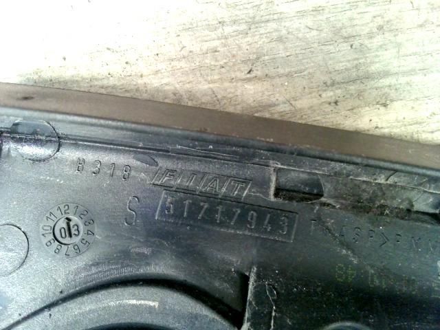 bontott FIAT STILO Bal Belső Hátsó Lámpa