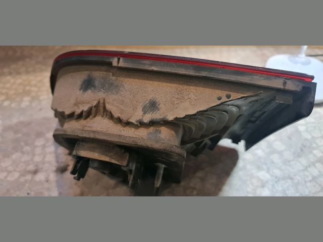 bontott FIAT STILO Bal Belső Hátsó Lámpa