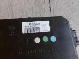 bontott FIAT STILO Bal első Ablakemelő Elektronika