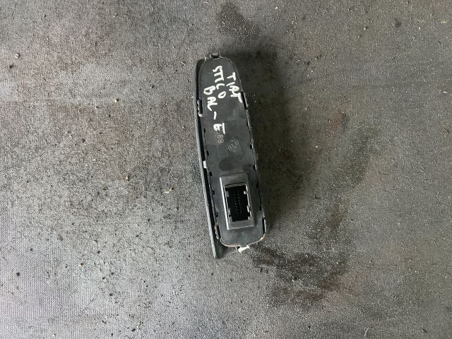 bontott FIAT STILO Bal első Ablakemelő Kapcsoló