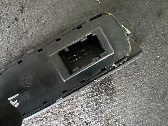 bontott FIAT STILO Bal első Ablakemelő Kapcsoló