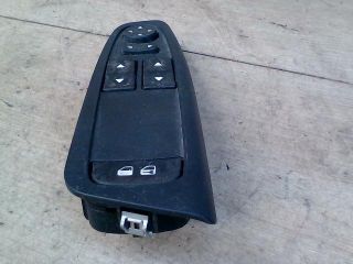 bontott FIAT STILO Bal első Ablakemelő Kapcsoló
