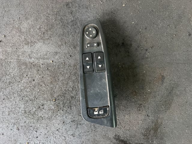 bontott FIAT STILO Bal első Ablakemelő Kapcsoló