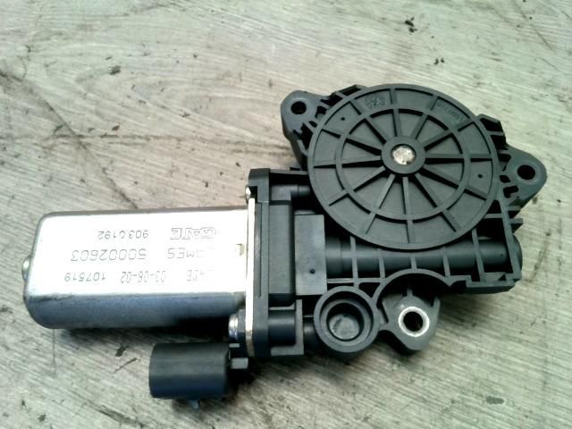 bontott FIAT STILO Bal első Ablakemelő Motor