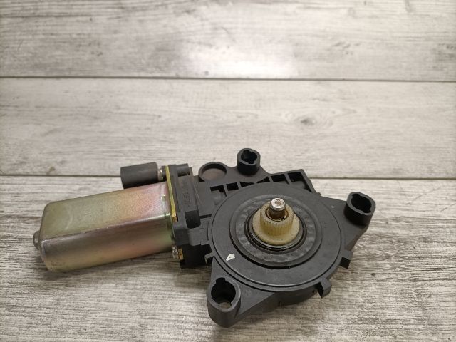 bontott FIAT STILO Bal első Ablakemelő Motor