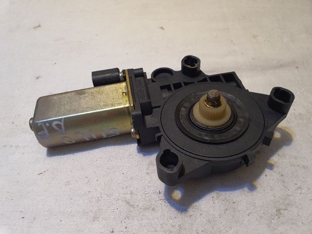 bontott FIAT STILO Bal első Ablakemelő Motor