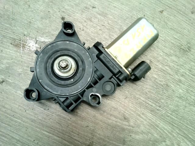 bontott FIAT STILO Bal első Ablakemelő Motor