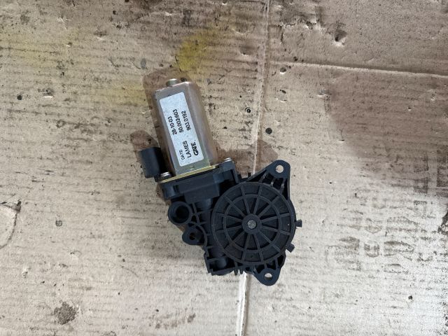 bontott FIAT STILO Bal első Ablakemelő Motor