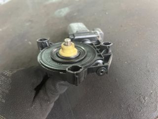 bontott FIAT STILO Bal első Ablakemelő Motor