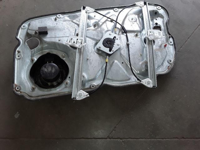 bontott FIAT STILO Bal első Ablakemelő Szerkezet (Elektromos)