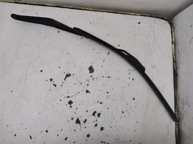 bontott FIAT STILO Bal első Ablaktörlő Kar