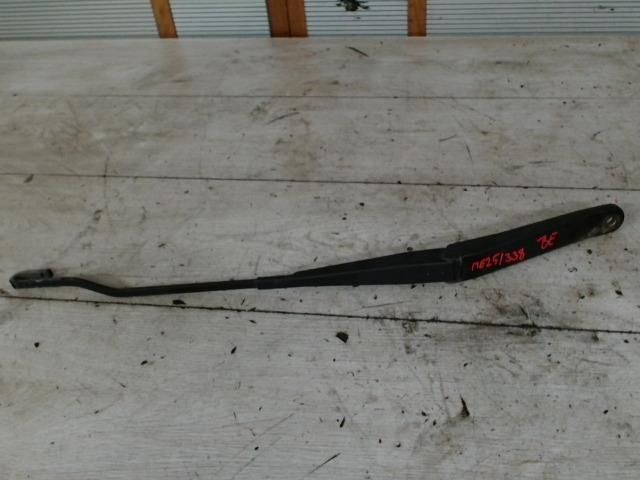 bontott FIAT STILO Bal első Ablaktörlő Kar