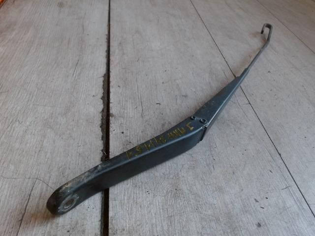 bontott FIAT STILO Bal első Ablaktörlő Kar