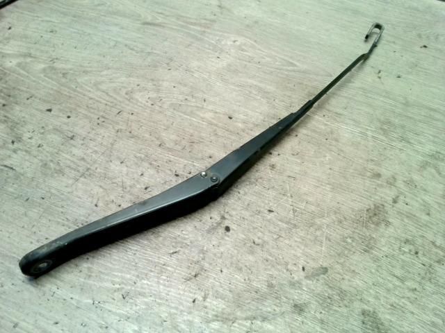 bontott FIAT STILO Bal első Ablaktörlő Kar