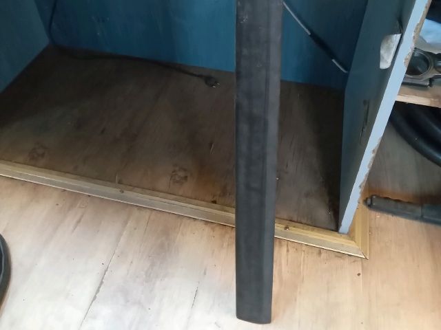 bontott FIAT STILO Bal első Ajtó Díszléc