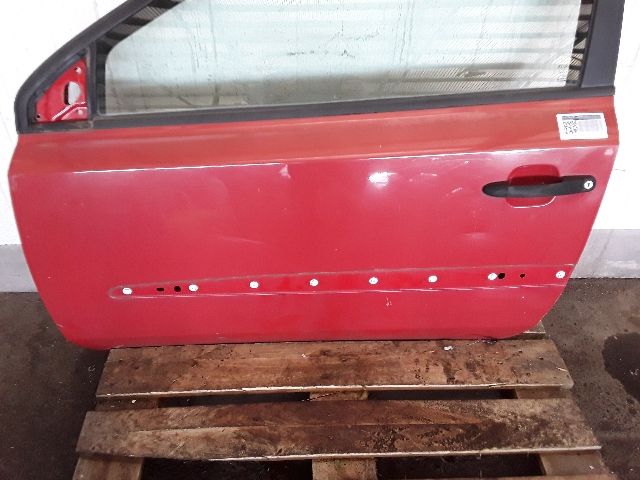 bontott FIAT STILO Bal első Ajtó (Részeivel)