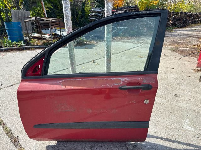 bontott FIAT STILO Bal első Ajtó (Részeivel)