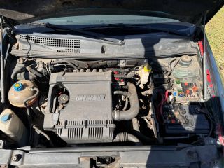 bontott FIAT STILO Bal első Ajtó (Üres lemez)