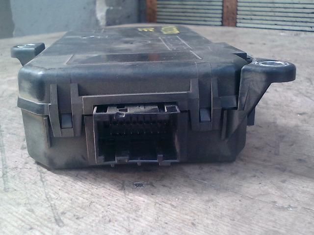 bontott FIAT STILO Bal első Ajtó Vezérlőegység