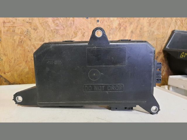 bontott FIAT STILO Bal első Ajtó Vezérlőegység