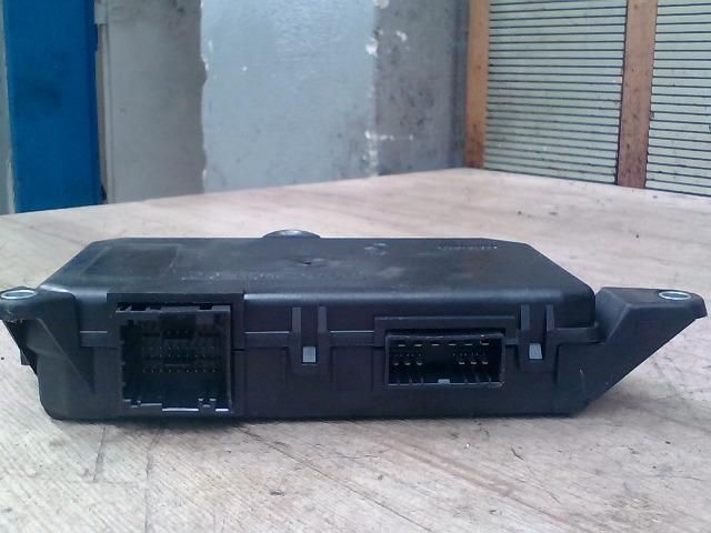 bontott FIAT STILO Bal első Ajtó Vezérlőegység