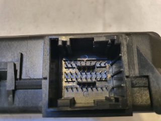 bontott FIAT STILO Bal első Ajtó Vezérlőegység