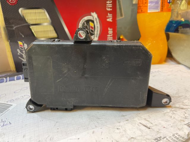 bontott FIAT STILO Bal első Ajtó Vezérlőegység