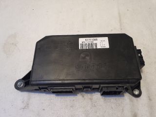 bontott FIAT STILO Bal első Ajtó Vezérlőegység