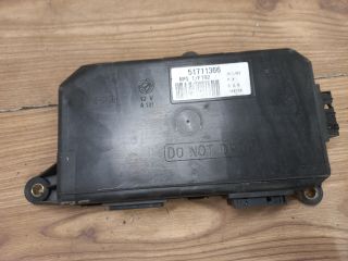 bontott FIAT STILO Bal első Ajtó Vezérlőegység