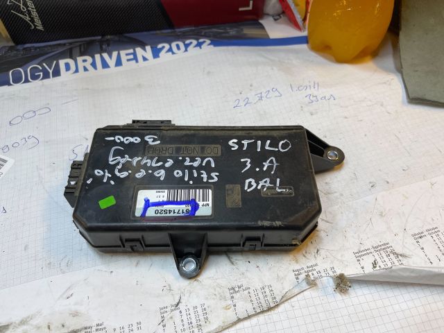 bontott FIAT STILO Bal első Ajtó Vezérlőegység