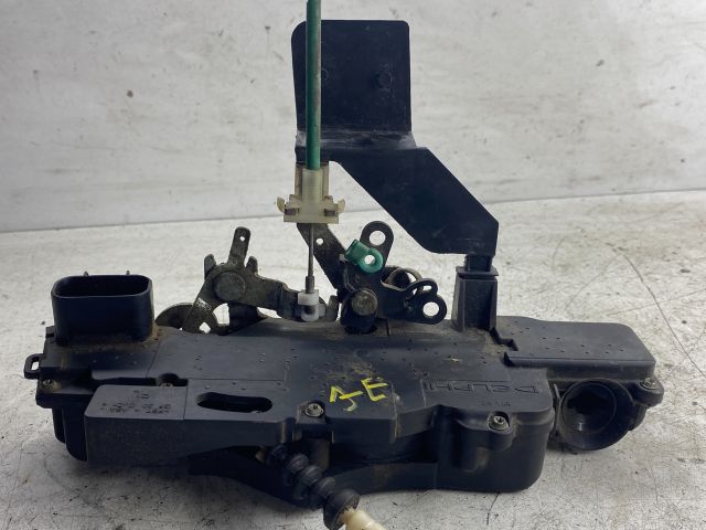 bontott FIAT STILO Bal első Ajtózár