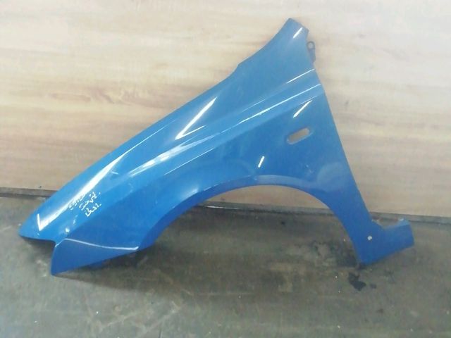 bontott FIAT STILO Bal első Sárvédő