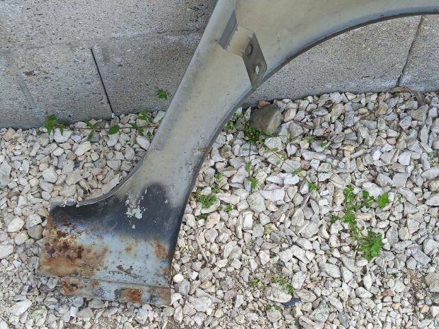 bontott FIAT STILO Bal első Sárvédő