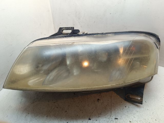 bontott FIAT STILO Bal Fényszóró