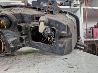 bontott FIAT STILO Bal Fényszóró