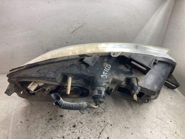 bontott FIAT STILO Bal Fényszóró