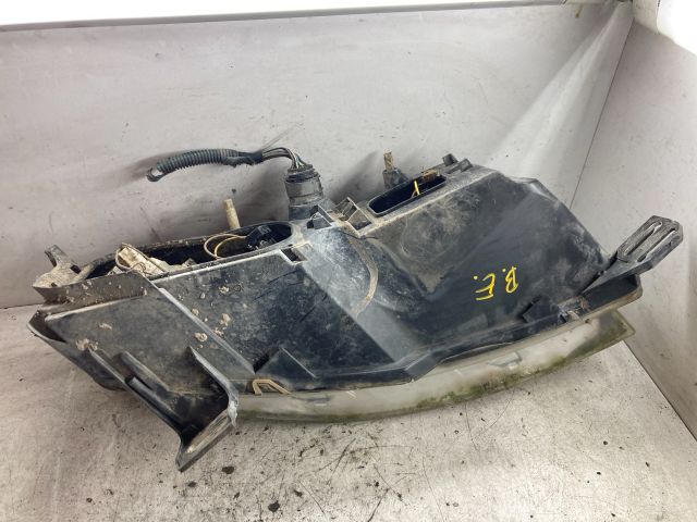 bontott FIAT STILO Bal Fényszóró