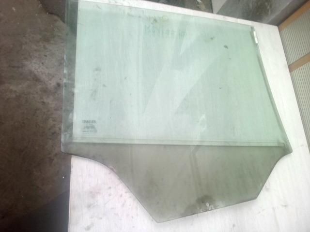 bontott FIAT STILO Bal hátsó Ablak