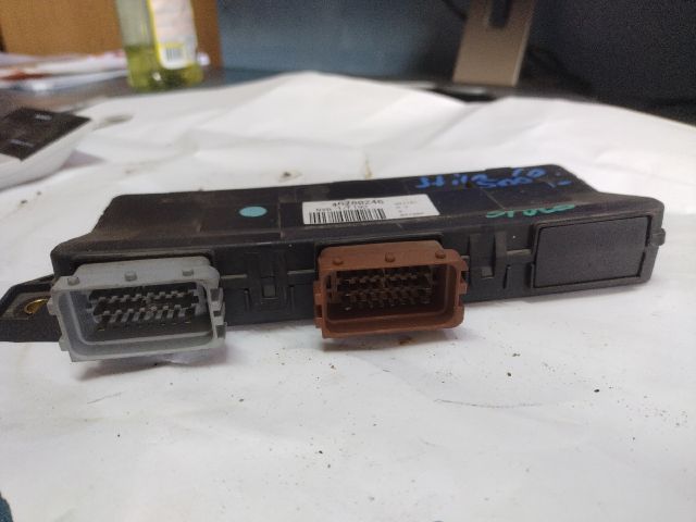 bontott FIAT STILO Bal hátsó Ablakemelő Elektronika