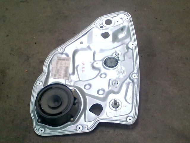 bontott FIAT STILO Bal hátsó Ablakemelő Szerkezet (Mechanikus)