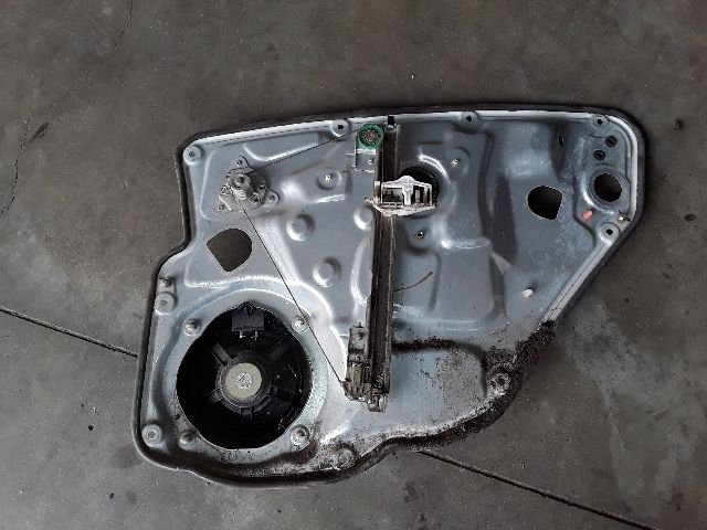 bontott FIAT STILO Bal hátsó Ablakemelő Szerkezet (Mechanikus)
