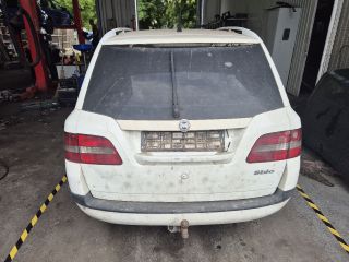 bontott FIAT STILO Bal hátsó Ajtó (Részeivel)