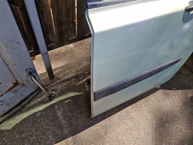 bontott FIAT STILO Bal hátsó Ajtó (Részeivel)